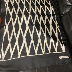 Givenchy Monochrome Geometric Scarf